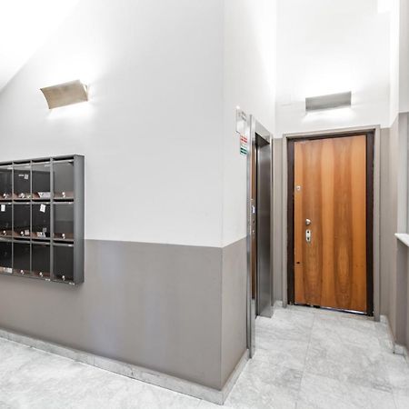 Easylife - Coccole E Comfort - Bilocale Caldo Ed Accogliente A Due Passi Dai Navigli E Metro Verde Milão Exterior foto